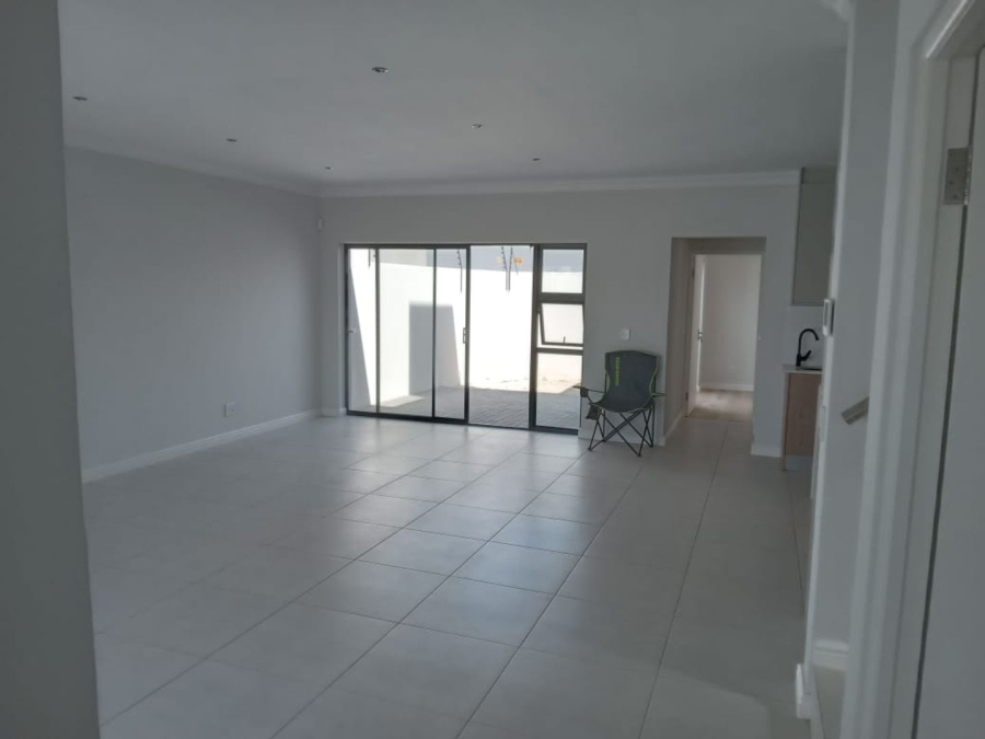 3 Bedroom Property for Sale in Sandown Western Cape